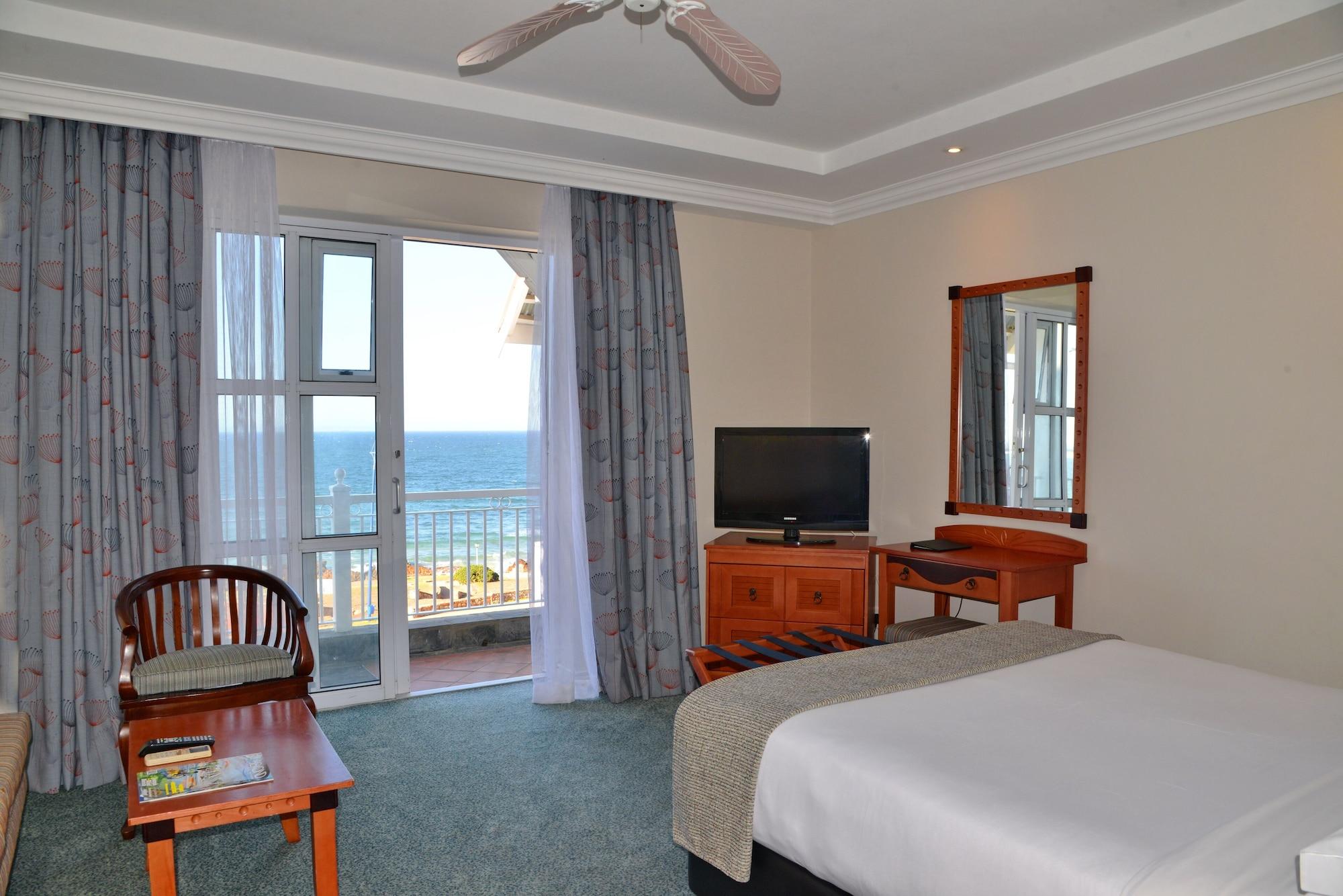 Courtyard Hotel Gqeberha Port Elizabeth Exterior photo